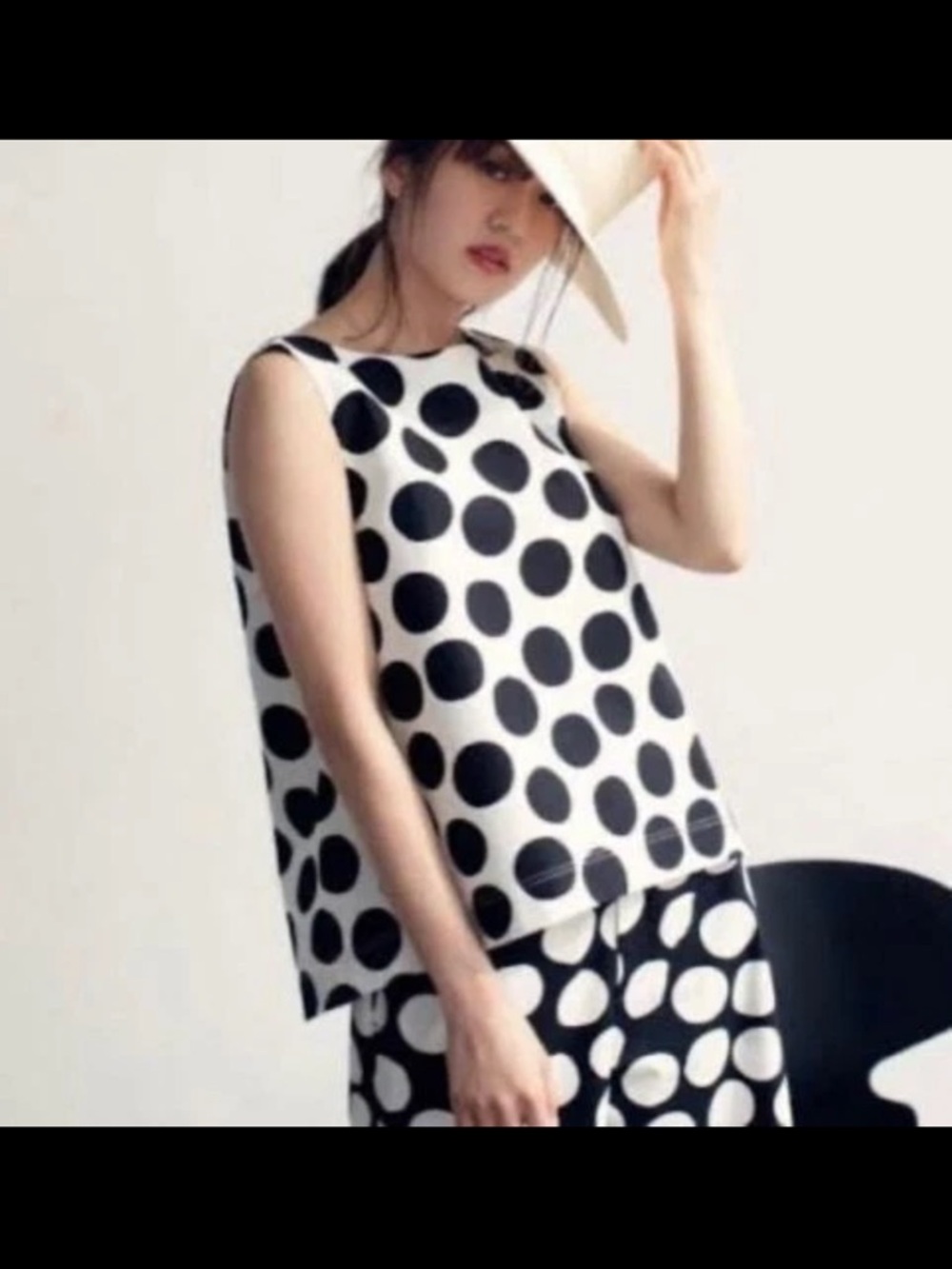 MARIMEKKO X UNIQLO | Polka Dot Cotton Sleeveless Blouse Size S